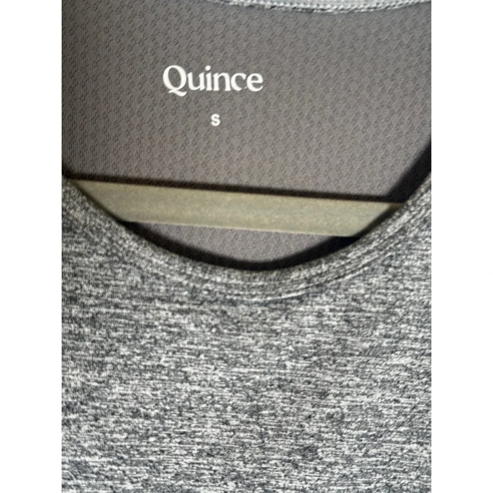 Quince Gray Ultra Soft Cropped Athletic Tank Top Racerback Sleeveless Activewear
